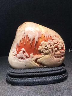 老挝石、白皮红心 题材：踏雪寻梅 尺寸：12/15/6厘米
