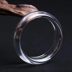 天然白水晶圆条手镯 原料考究纯手工制作 晶莹剔透玲珑秀气 集天地之精华 孕无上之佳品 高档礼品1280