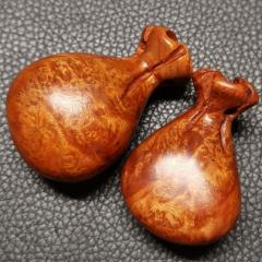             火琉璃钱袋手把件挂件满花老料挂钥匙扣纯手工制作实木工艺非崖柏，大小4一5厘米